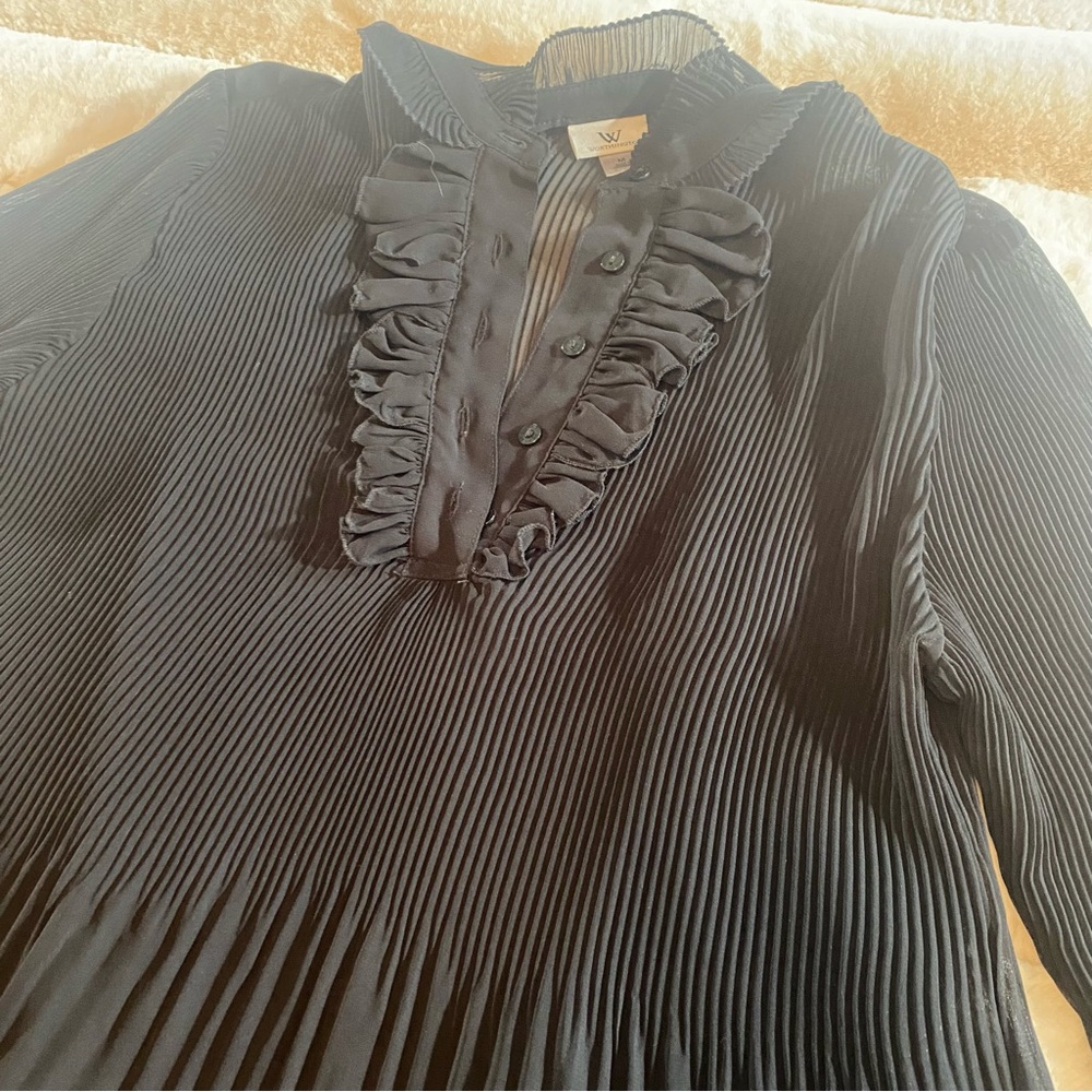 Worthington Black Pleated Sheer Top Size Medium